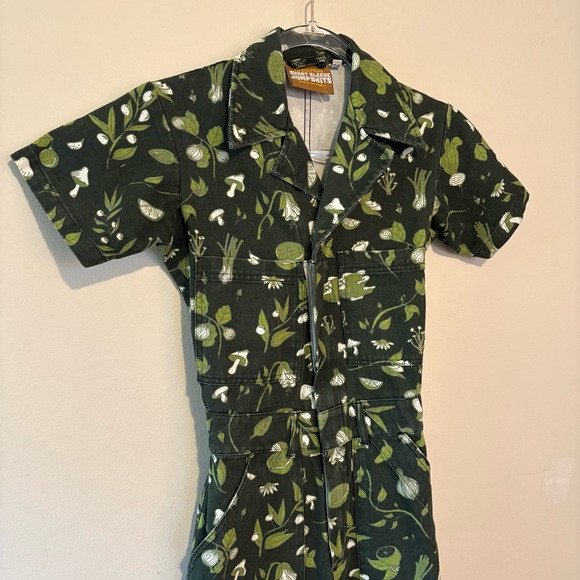 Big Bud Press BBP Green Floral Mushroom Jumpsuit Coverall XXS - Picture 6 of 10